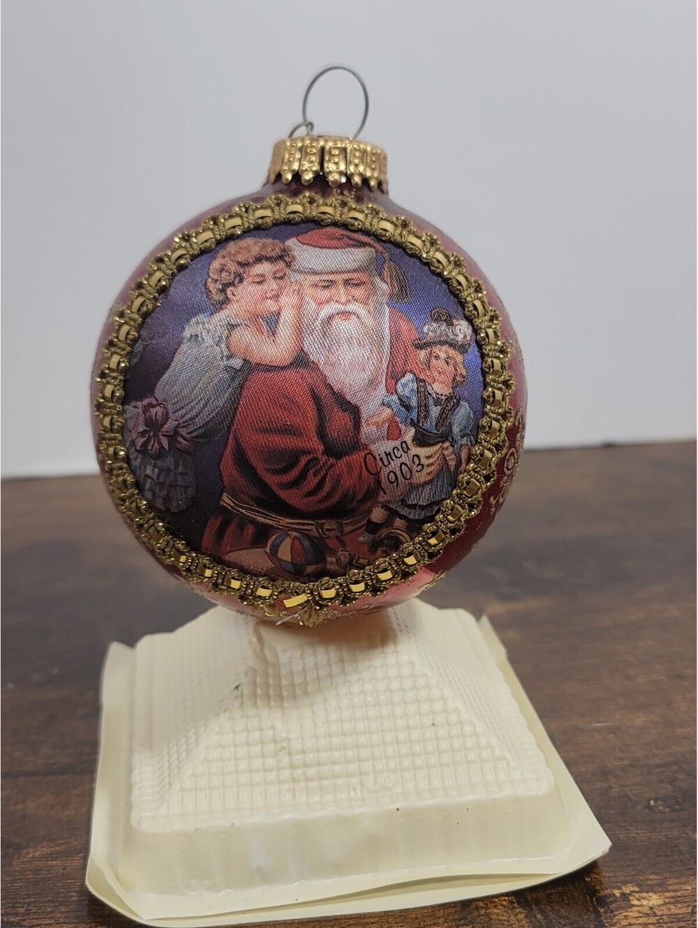 Christmas by Krebs ‘Santa On Silk’ 1999 St Nicholas Glass Ornament